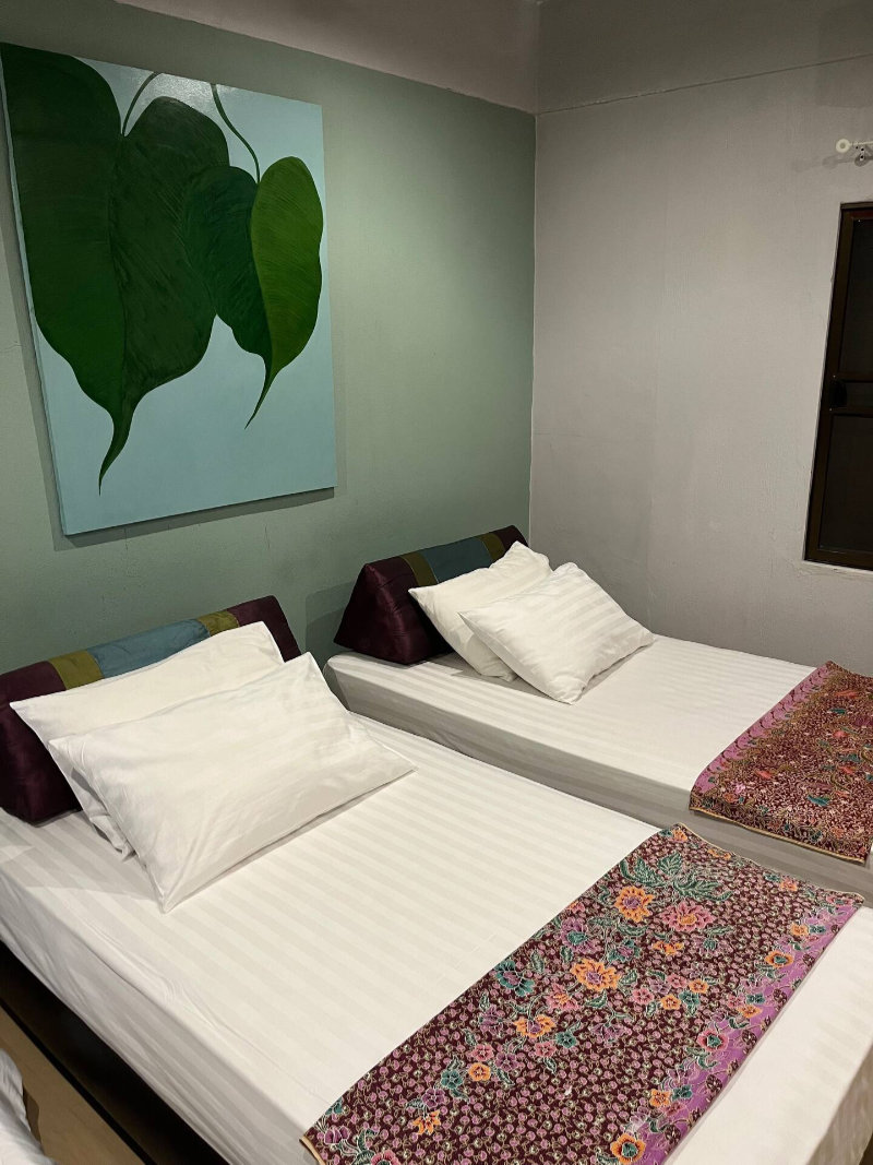 2 Bedroom Home by the Beach